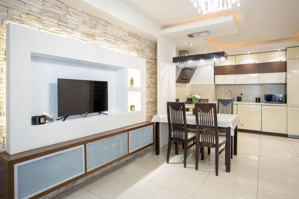 Urban Chic - One Bedroom -luxury - Grzybowska 5 Apartmán Varšava