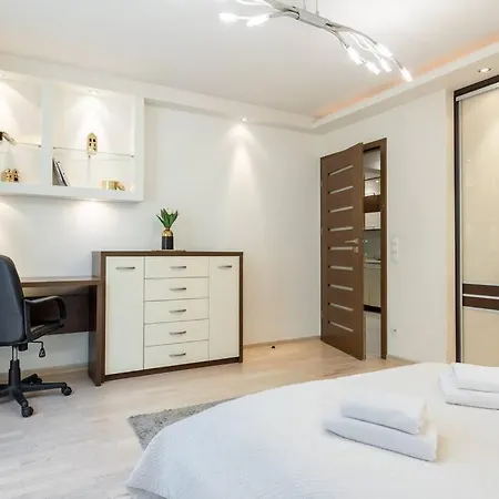 Urban Chic - One Bedroom Apartment -Luxury Warsaw Stays - Grzybowska 5 Exterior photo