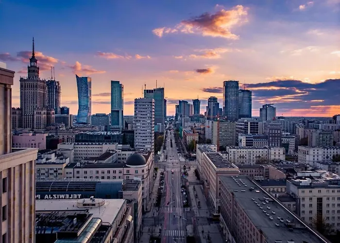 Urban Chic - One Bedroom Apartment -Luxury Warsaw Stays - Grzybowska 5