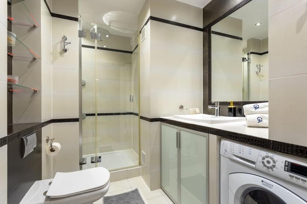 Apartment Urban Chic - One Bedroom -luxury - Grzybowska 5